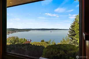 30 Silver Beach Dr, Steilacoom, WA 98388 - Photo 5