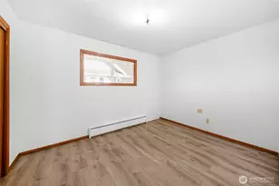 404 11th St, Raymond, WA 98577 - Photo 13