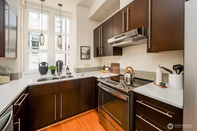 427 13th Avenue E #C, Seattle, WA 98102 - Photo 13
