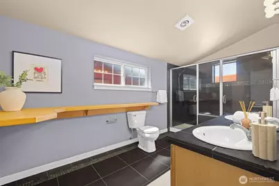 3609 Interlake Avenue N #A, Seattle, WA 98103 - Photo 13