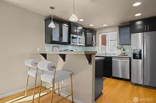 3609 Interlake Ave N, Seattle, WA 98103 - Photo 7