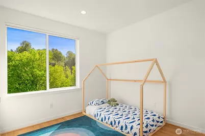 21907 25th St SE #Unit C, Bothell, WA 98021 - Photo 17