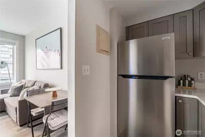 2700 4th Avenue #503, Seattle, WA 98121 - Photo 17