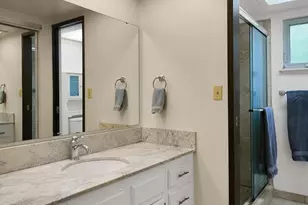24520 SE 24th St, Sammamish, WA 98075 - Photo 27