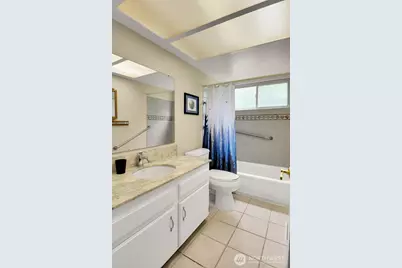 24520 SE 24th Street, Sammamish, WA 98075 - Photo 19