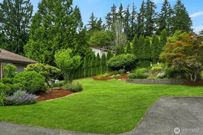 24520 SE 24th Street, Sammamish, WA 98075 - Photo 3