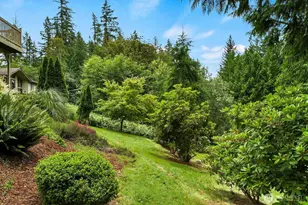 24520 SE 24th St, Sammamish, WA 98075 - Photo 13