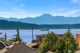 2454 55th Ave SW, Seattle, WA 98116 - Photo 15