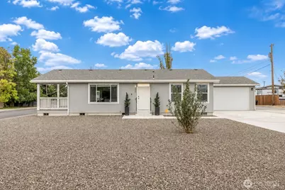 906 S C Street, Moses Lake, WA 98837 - Photo 1