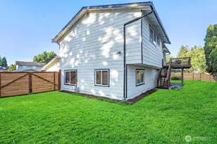 9755 S 239th Pl, Kent, WA 98031 - Photo 11