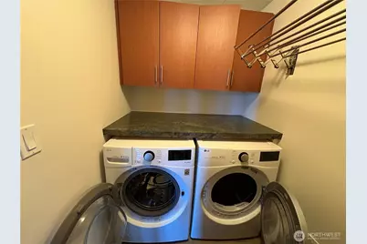 2033 2nd Avenue #2302, Seattle, WA 98121 - Photo 11