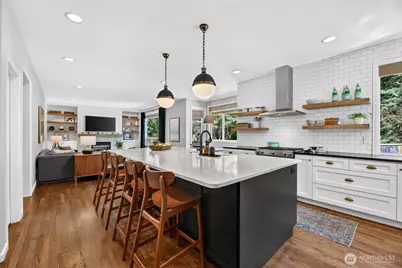 118 246th Way SE, Sammamish, WA 98074 - Photo 9