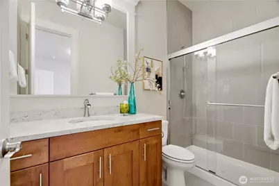 920 233rd Place NE, Sammamish, WA 98074 - Photo 33