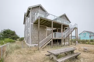470 W Wind St, Ocean Shores, WA 98569 - Photo 31