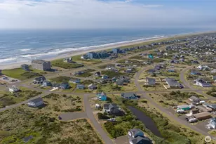 470 W Wind St, Ocean Shores, WA 98569 - Photo 39