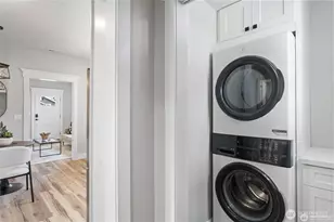 814 26th St, Anacortes, WA 98221 - Photo 17