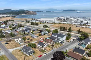 814 26th St, Anacortes, WA 98221 - Photo 19
