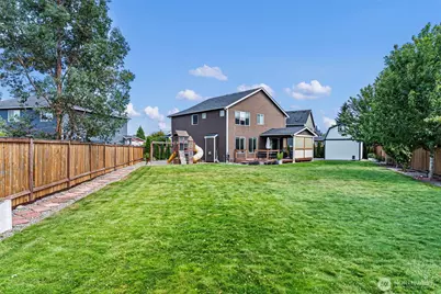 18718 110th Avenue Ct E, Puyallup, WA 98374 - Photo 29