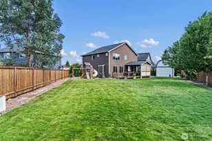18718 110th Ave Ct E, Puyallup, WA 98374 - Photo 29