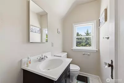 332 Bryan Avenue, Bremerton, WA 98312 - Photo 33