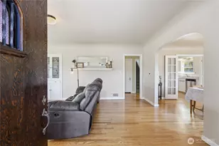 332 Bryan Ave, Bremerton, WA 98312 - Photo 3