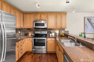 11312 124th Ave NE, Kirkland, WA 98033 - Photo 9