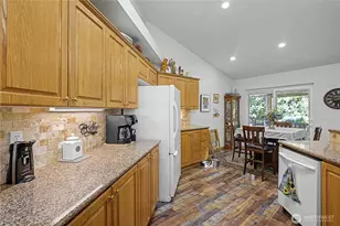 20877 Stottlemeyer Rd NE, Poulsbo, WA 98370 - Photo 15