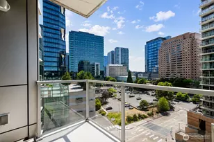 10650 NE 9th Pl, Bellevue, WA 98004 - Photo 13