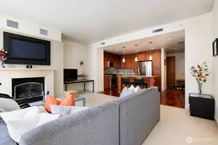 10650 NE 9th Pl, Bellevue, WA 98004 - Photo 3