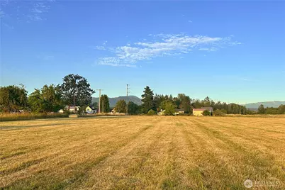 212 Xx SE 448th Street, Enumclaw, WA 98022 - Photo 9