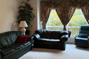 5724 Hillpointe Cir, Lynnwood, WA 98037 - Photo 9