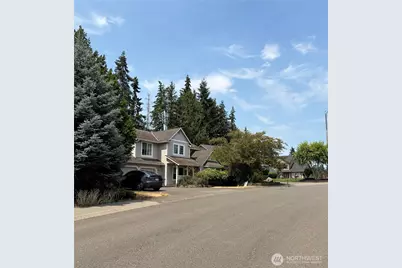 5724 Hillpointe Circle, Lynnwood, WA 98037 - Photo 23