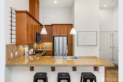 6801 Greenwood Avenue N #106, Seattle, WA 98103 - Photo 9