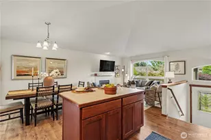 1100 Grant Pl, Snohomish, WA 98290 - Photo 5