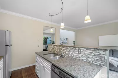 15150 140th Way SE #D103, Renton, WA 98058 - Photo 17