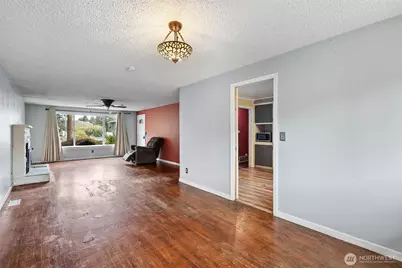 1805 N Vassault Street, Tacoma, WA 98406 - Photo 5