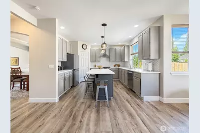 14005 48th Drive SE, Snohomish, WA 98296 - Photo 11