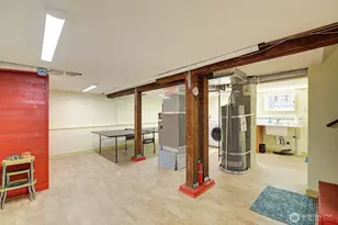 4655 Eastern Ave N, Seattle, WA 98103 - Photo 27
