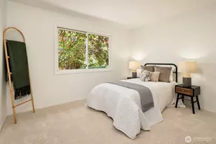 8531 Hunts Point Ln, Hunts Point, WA 98004 - Photo 11