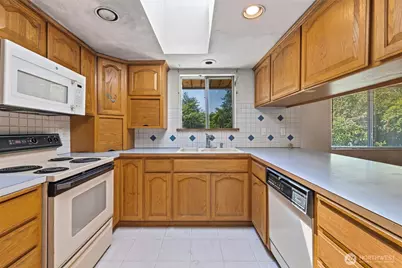 804 94th Street SE, Everett, WA 98208 - Photo 9