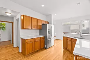 721 26th Ave SW, Puyallup, WA 98373 - Photo 15