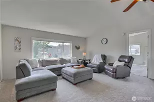 232 Grand Fir Dr, Enumclaw, WA 98022 - Photo 11