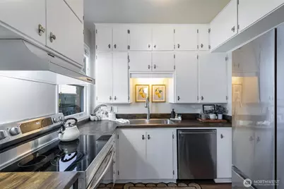 904 E Miller Street #4, Seattle, WA 98102 - Photo 15