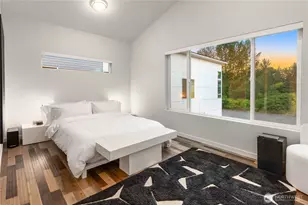 2627 SW 100th St, Seattle, WA 98146 - Photo 33