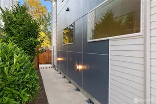 2627 SW 100th St, Seattle, WA 98146 - Photo 37
