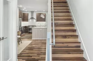2627 SW 100th St, Seattle, WA 98146 - Photo 21