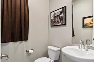 18852 129th St E, Bonney Lake, WA 98391 - Photo 13