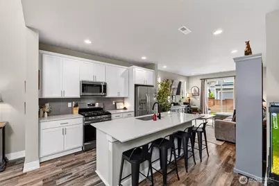18852 129th Street E, Bonney Lake, WA 98391 - Photo 9