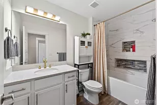 18852 129th St E, Bonney Lake, WA 98391 - Photo 21