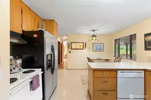 2722 Vincent Way NW, Bremerton, WA 98312 - Photo 9
